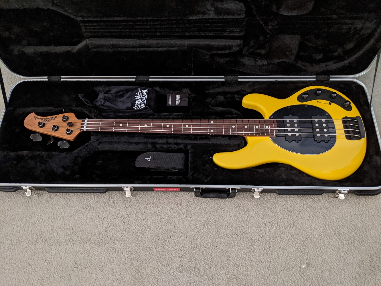 EBMM Stingray HD Yellow.jpg