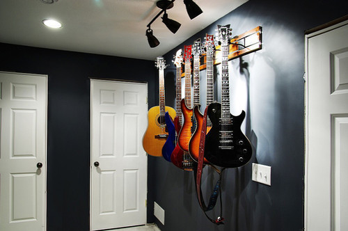 eclectic-bedroom.jpg