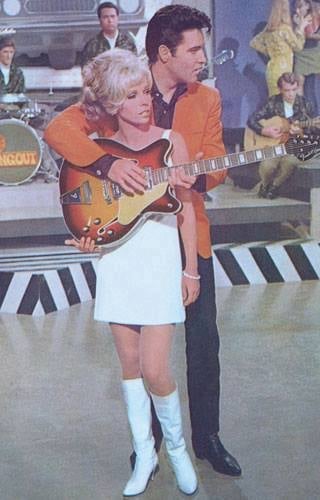 Elvis.jpg