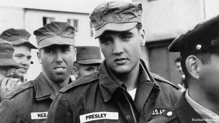 elvis-wojsko.jpg
