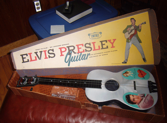 EMENEE%20GUITAR%20COLLECTION_ELVISGU2.gif