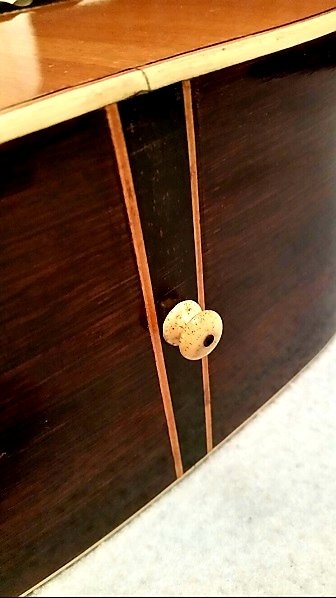 Endpin.jpg