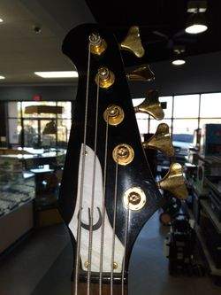 Epiphone Bass 2.jpg