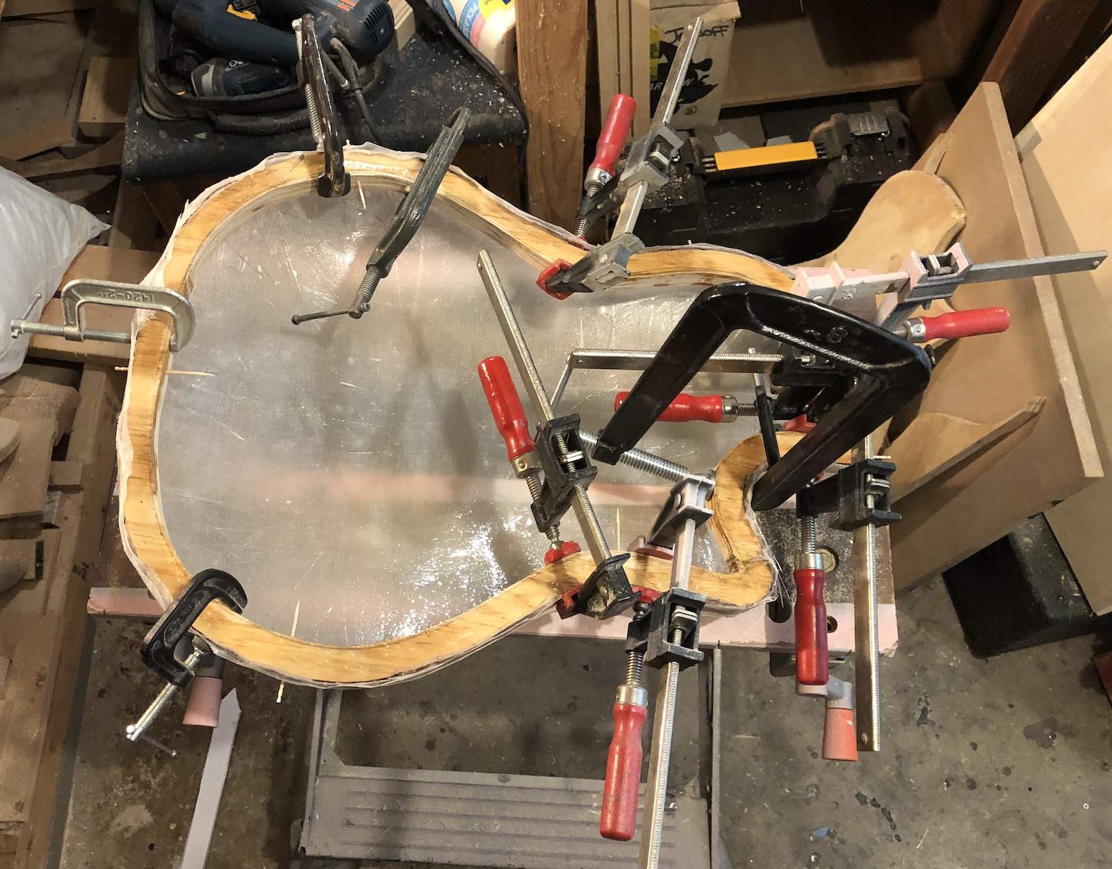 epoxy&clampkerfing.jpg