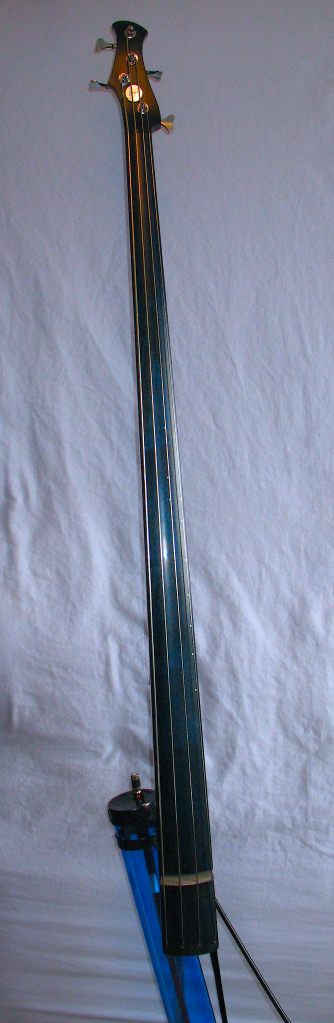 Ergo4stringinblue.jpg