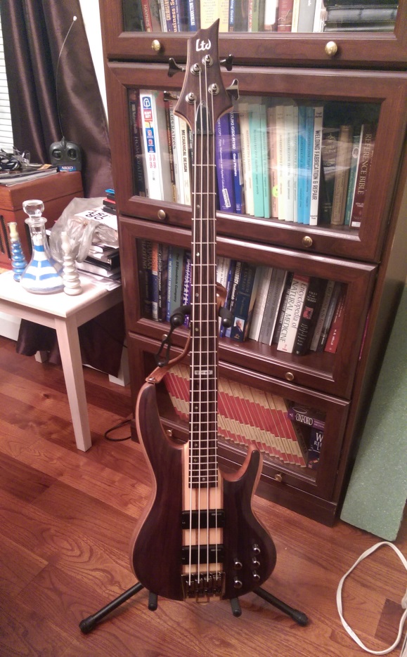 ESP%20LTD%20B-4E%20NT.jpg