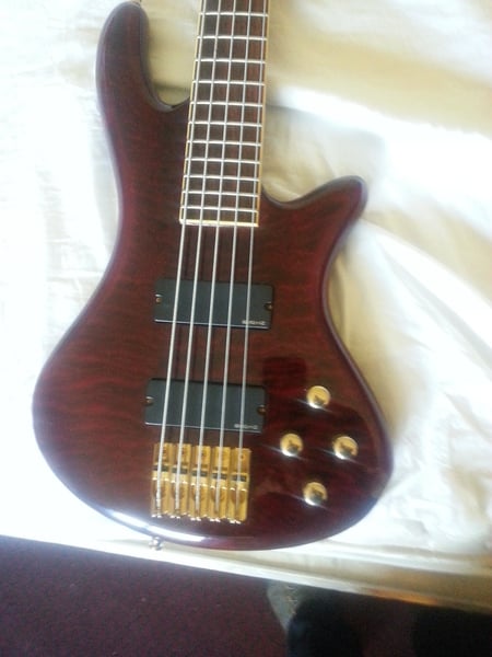 Ev7U2i.jpg