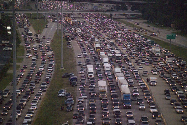 Explaining-Shadow-Traffic-Jams-with-Gas-Flows-2.jpg