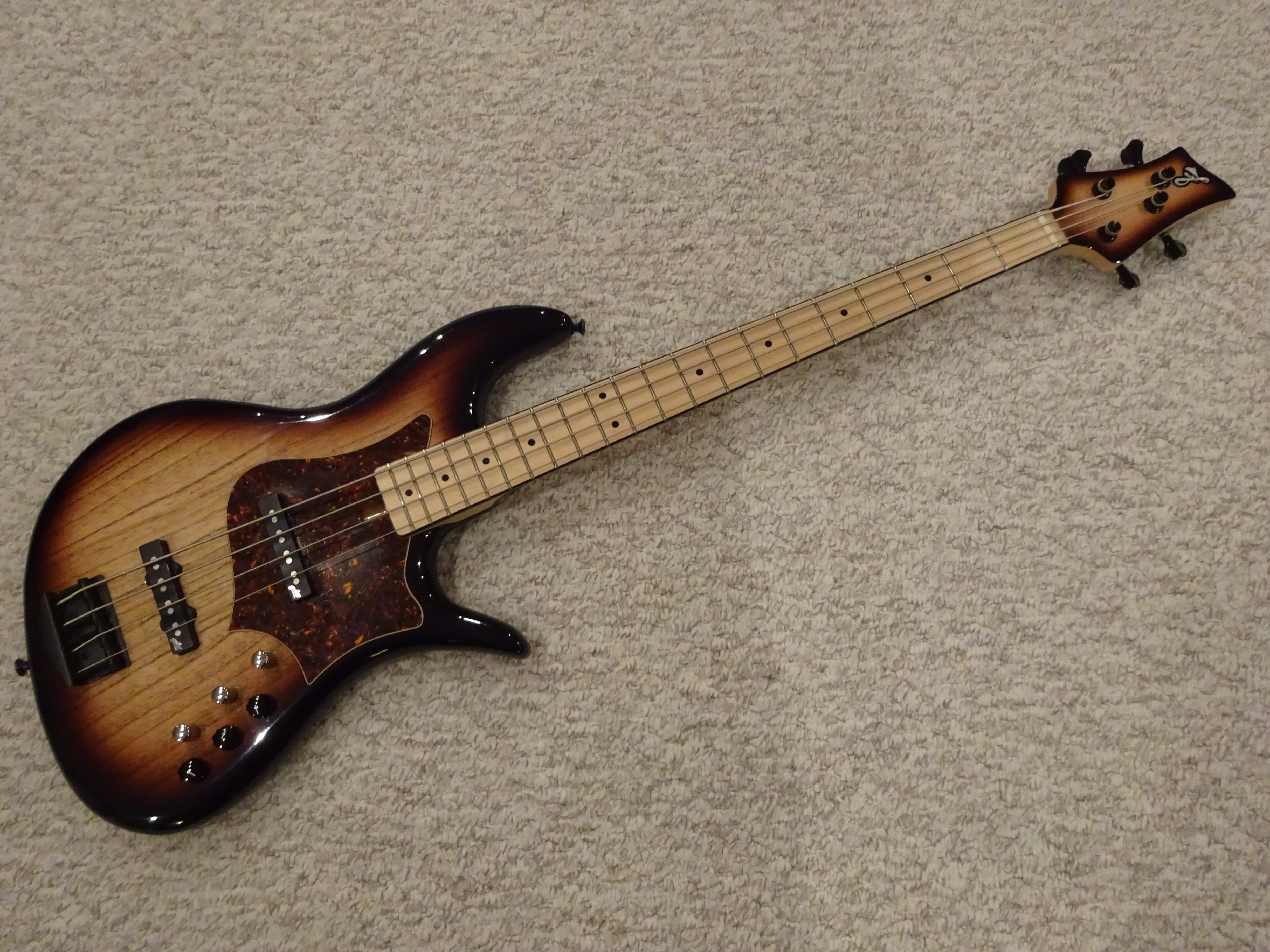F bass VF4.JPG