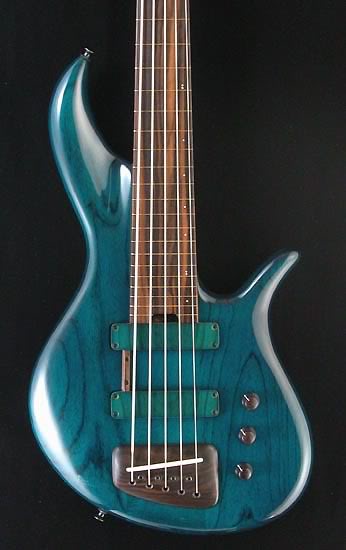 F-bass_2.jpg