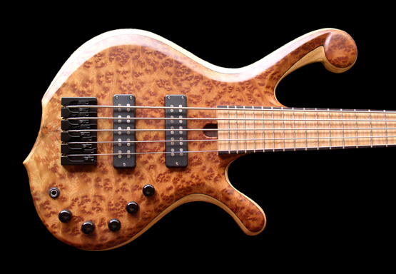 f-zz16bb32-555_000.jpg
