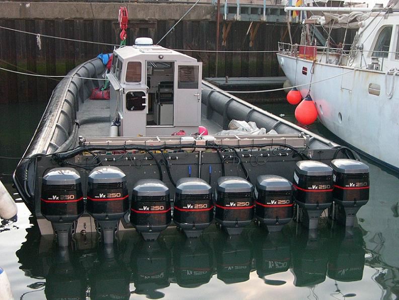 Fast_boat.jpg