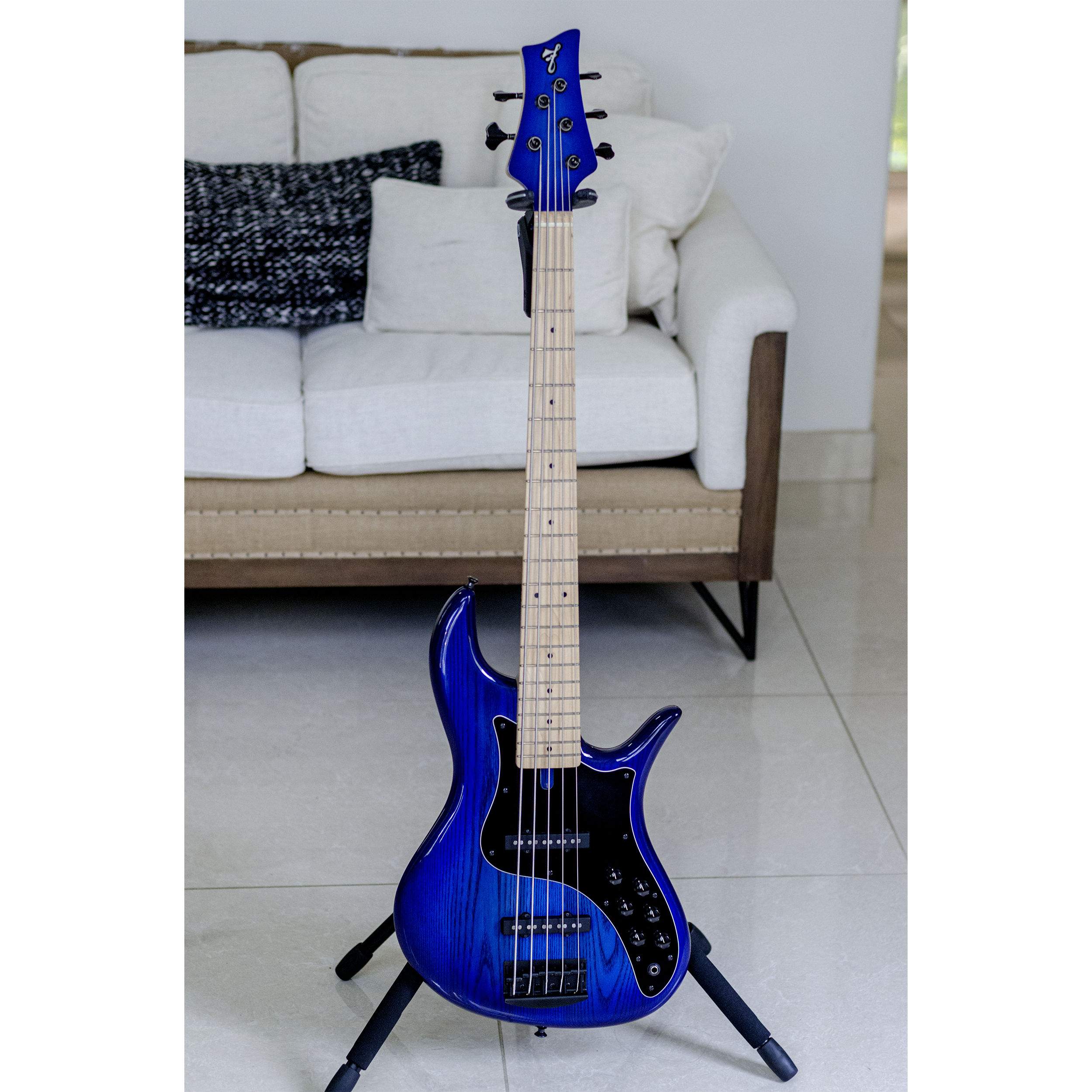 fbass-blue-8.jpg