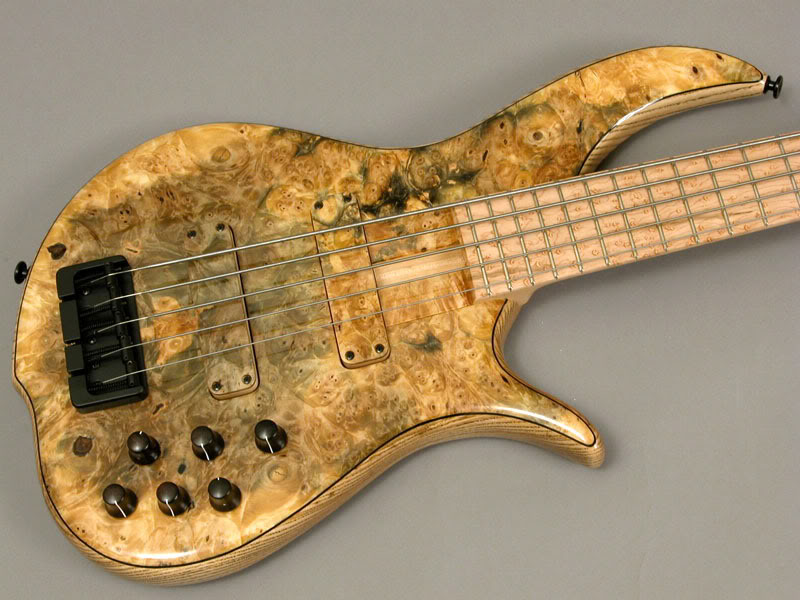 FBass02.jpg