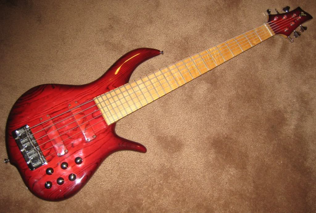 FBassBN6001.jpg