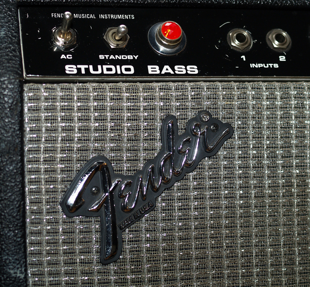 Fender%20edited-1_zpsrctzpr8o.jpg