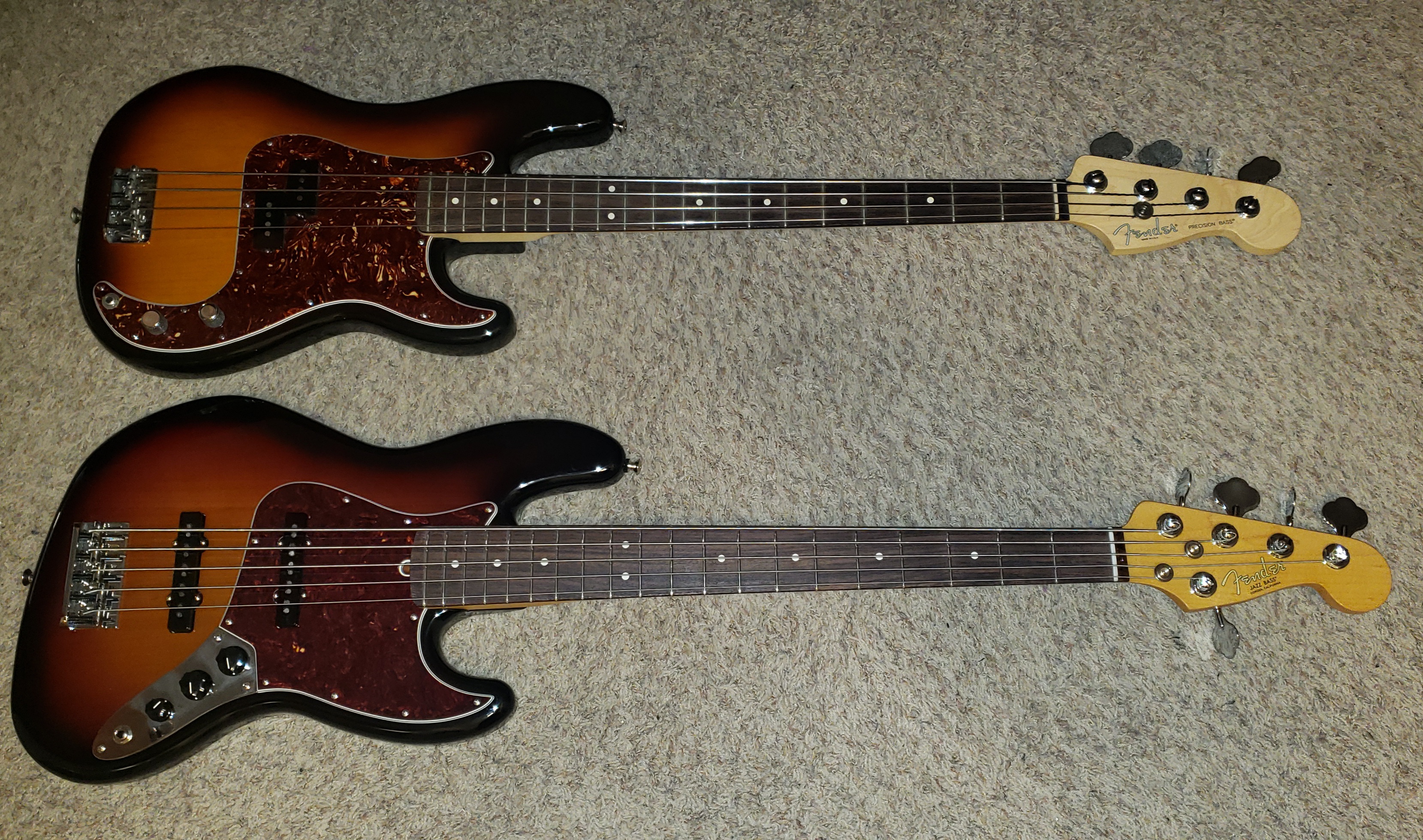 Fender American Sisters.jpg