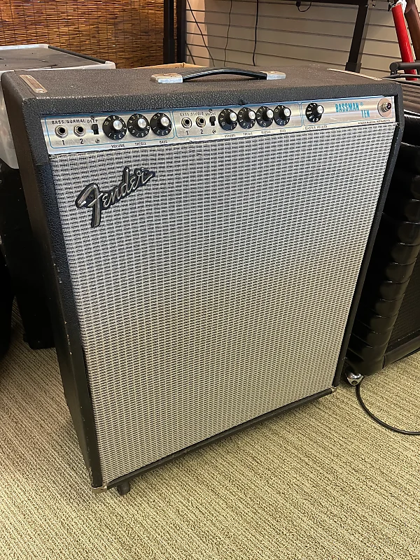 Fender Bassman 10.png
