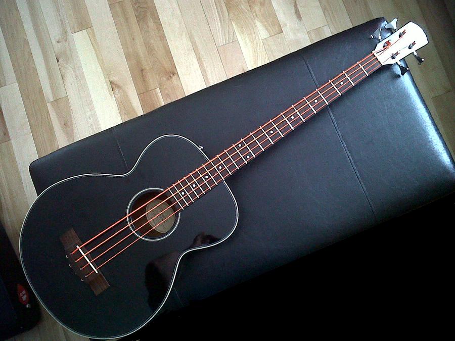 Fender.jpg