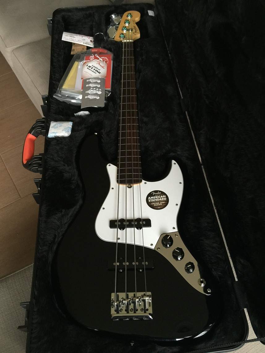 Fender.jpg