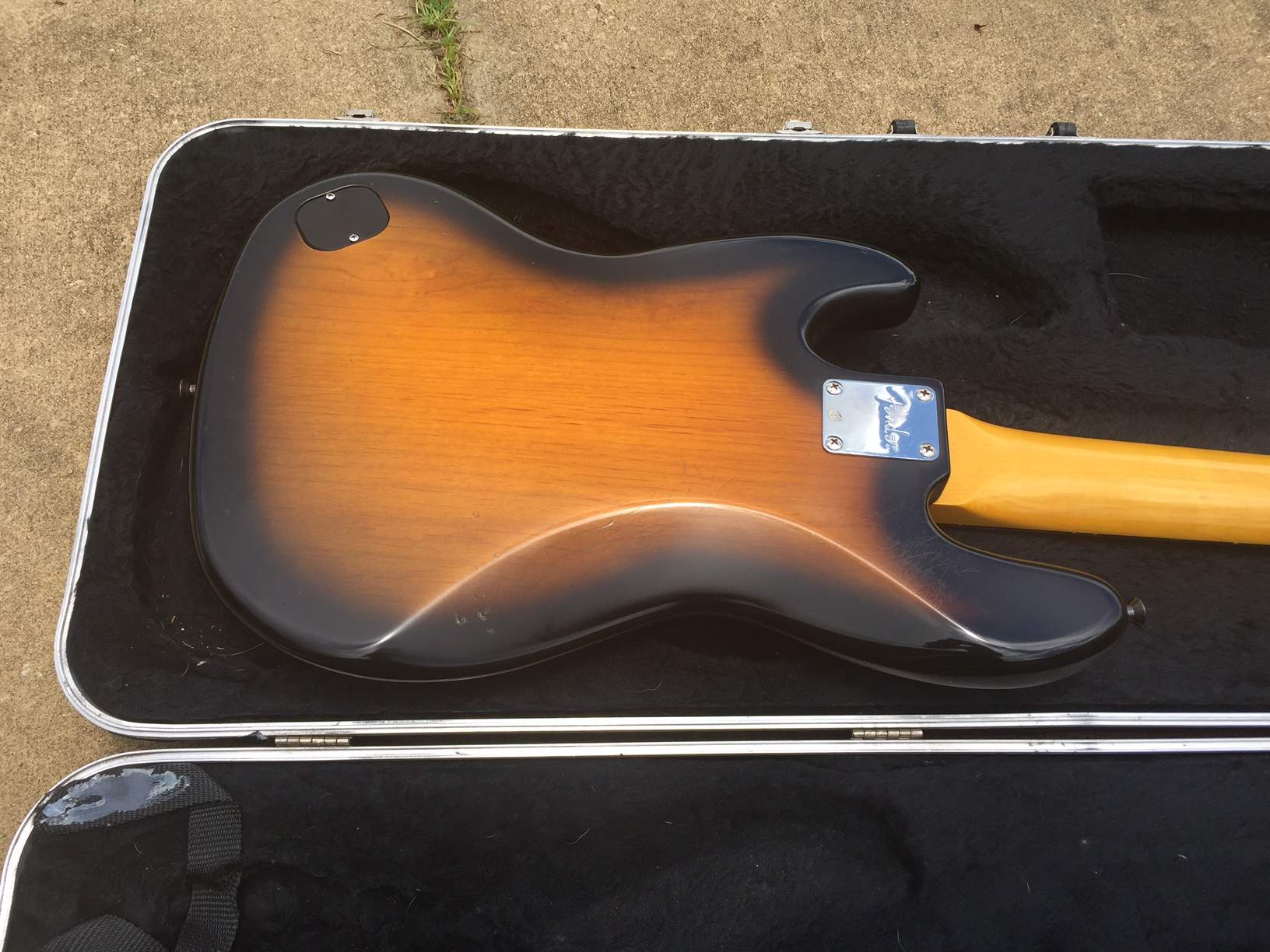 Fender Modern (5).JPG
