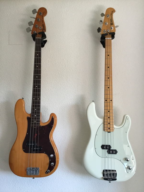 Fender-P-71-Cutlass.jpg