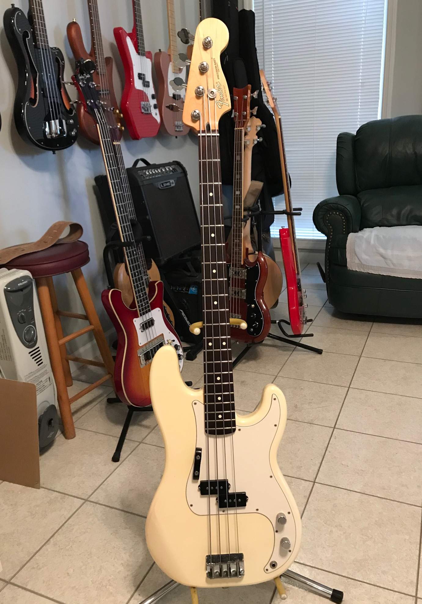 Fender P Bass.jpg