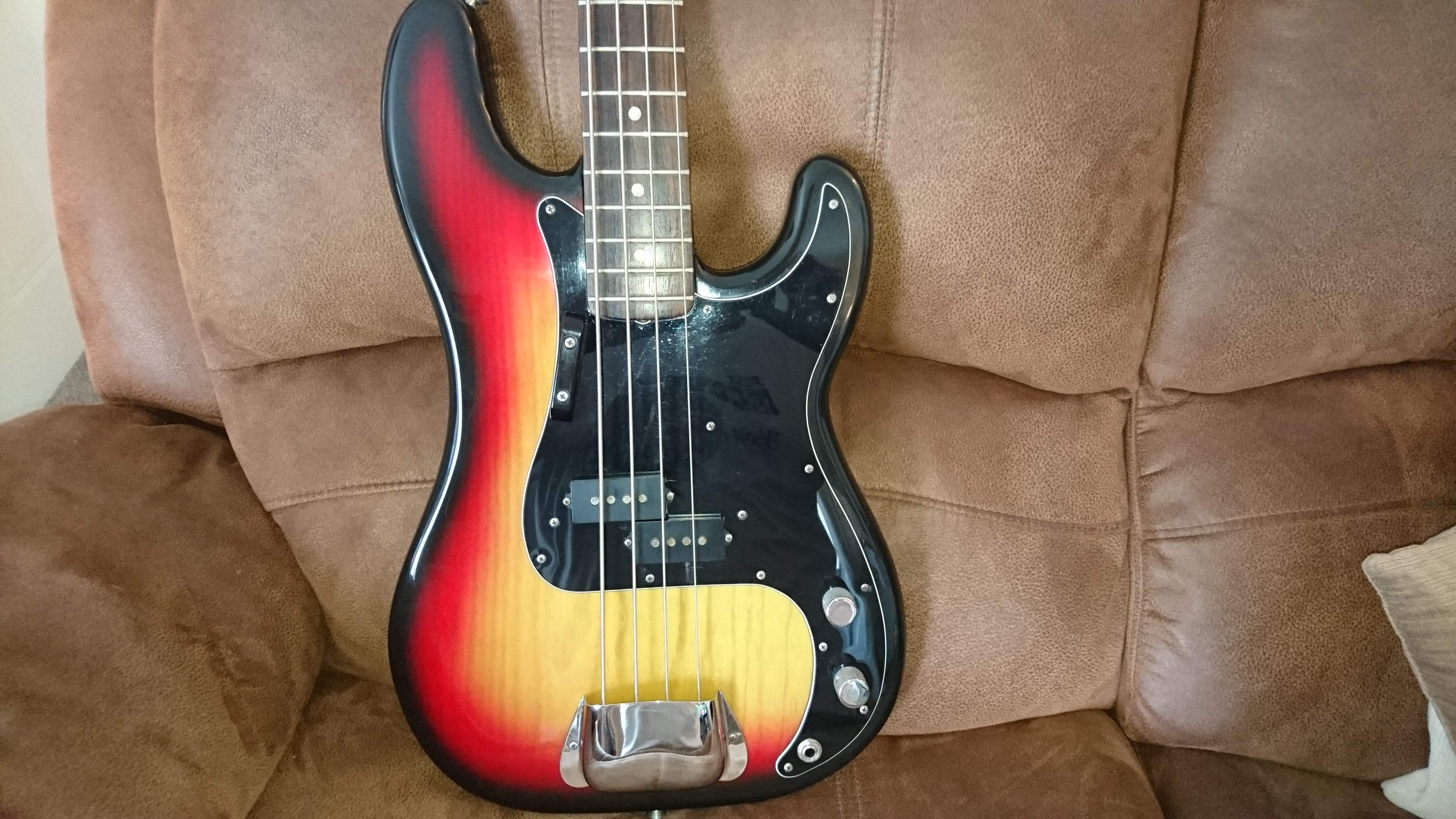 Fender P.JPG