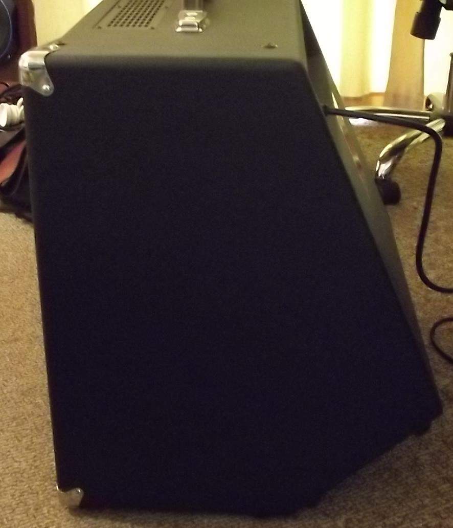FENDER RUMBLE75 4.jpg