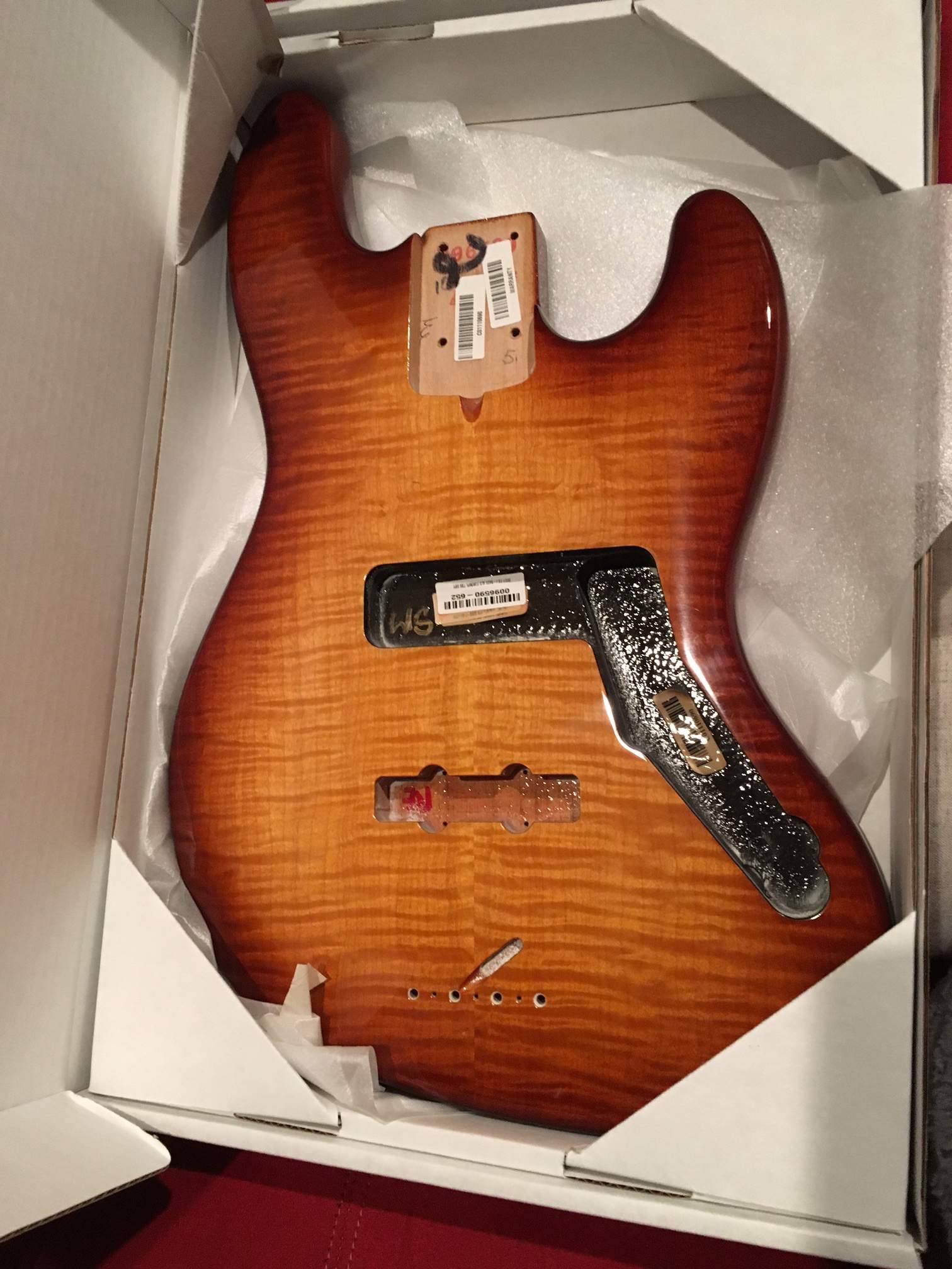Fender Select body.jpg