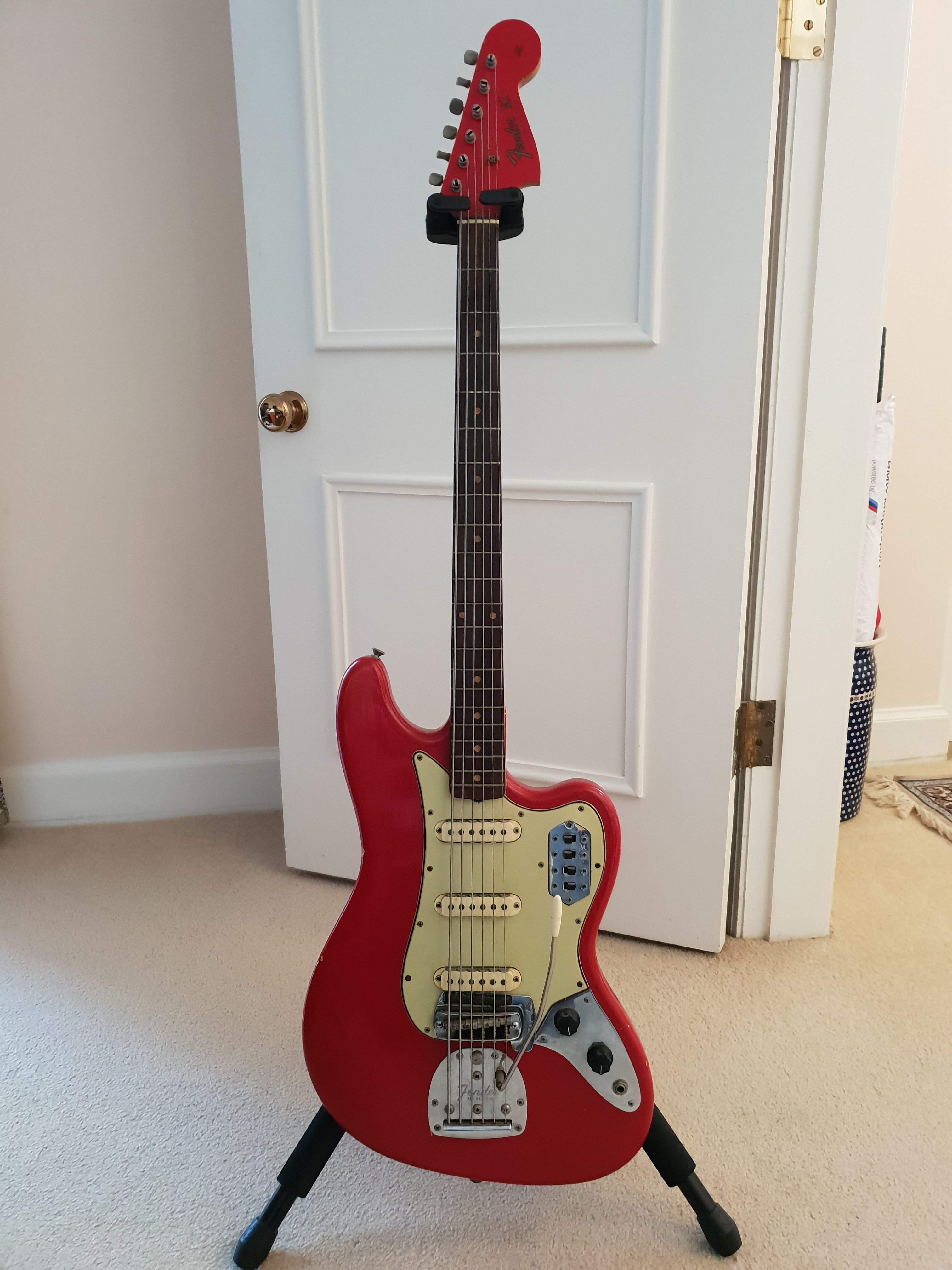 Fender VI.jpg