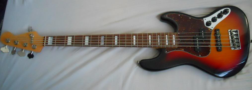 Fender1.jpg