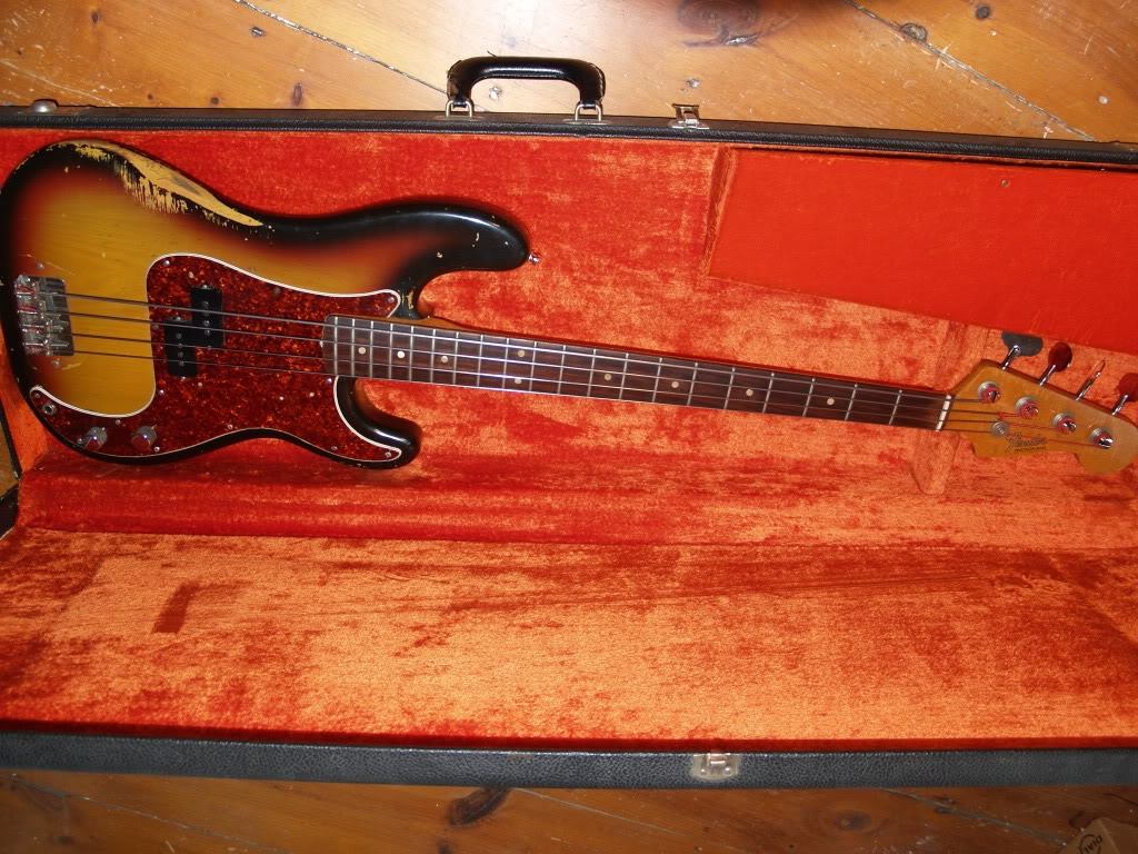 Fender1.jpg