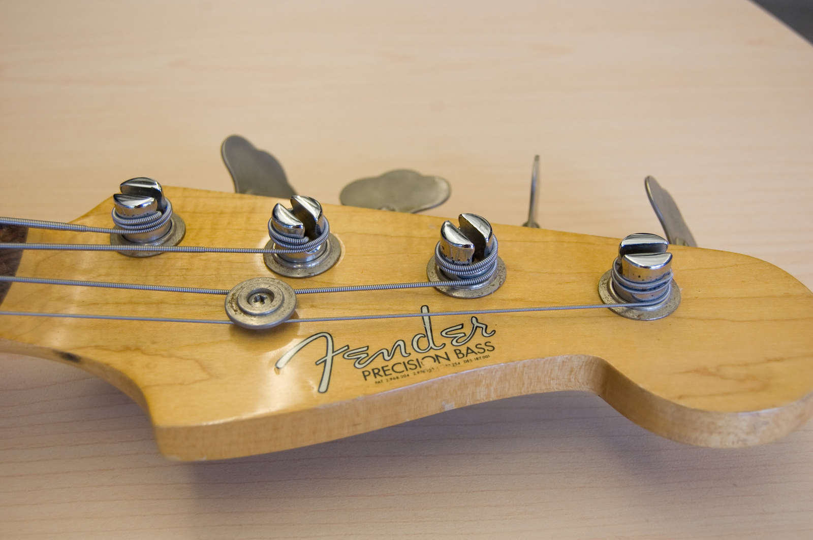 Fender1962Bass04.jpg