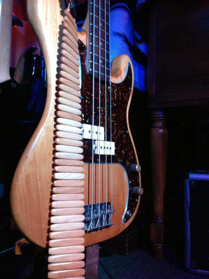 Fender2.jpg