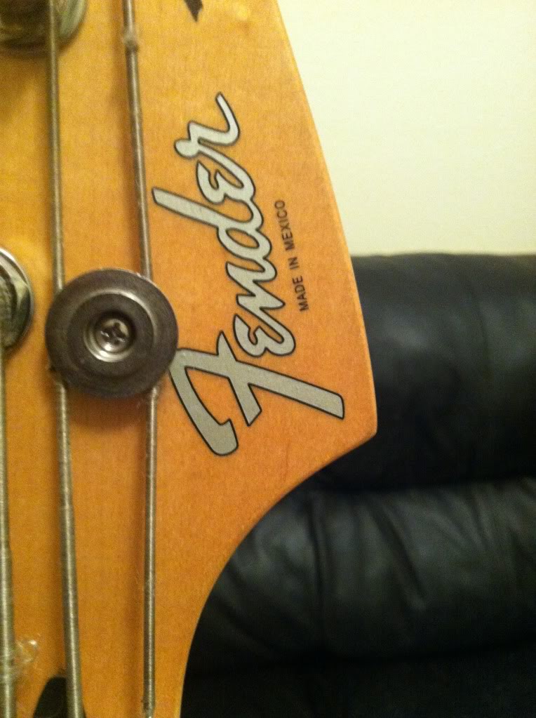 Fender4.jpg