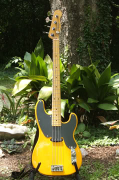Fender51Precision.jpg