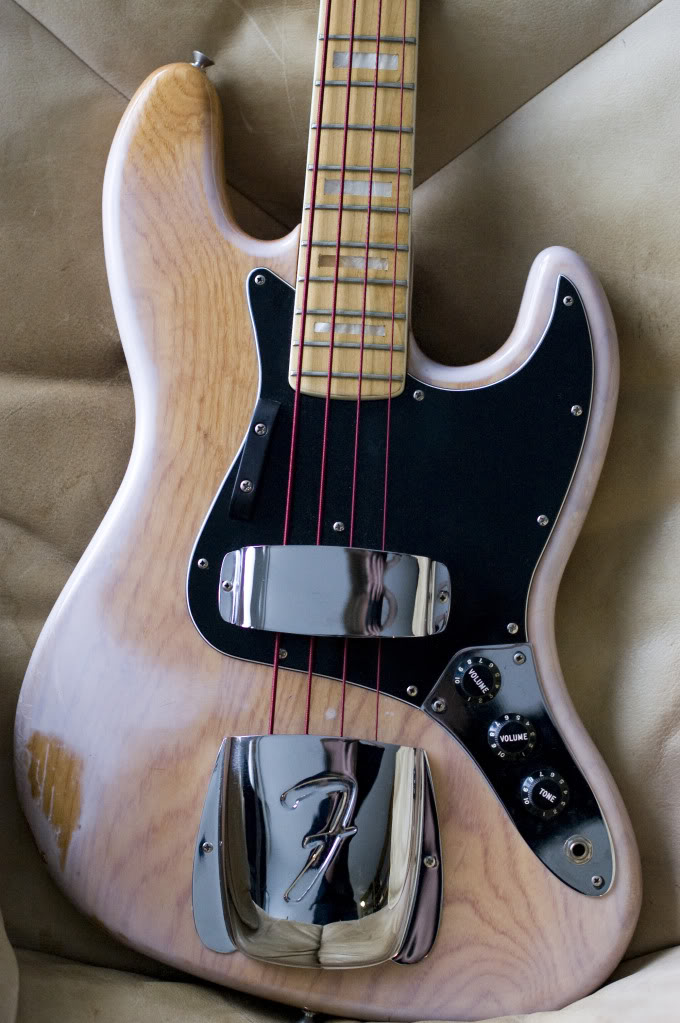 Fender7901.jpg