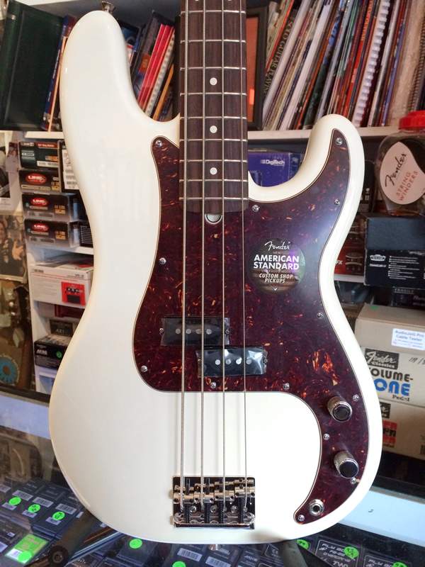 fender_american_standard_pbass_02.jpg
