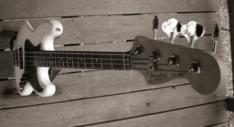 fender_bw_sm.jpg