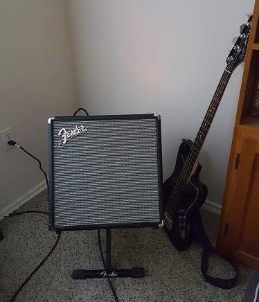 fender_rumble_40_02.jpg