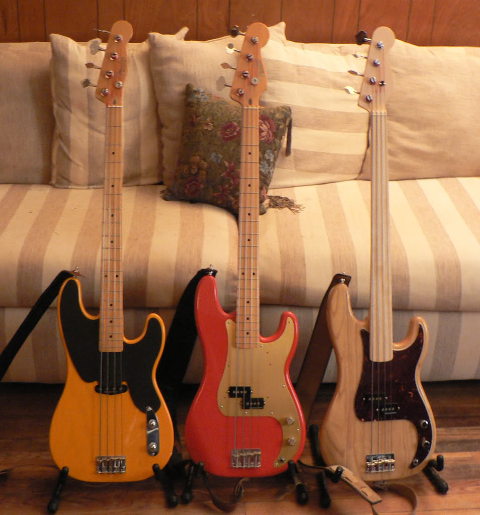 Fenderbasses.jpg