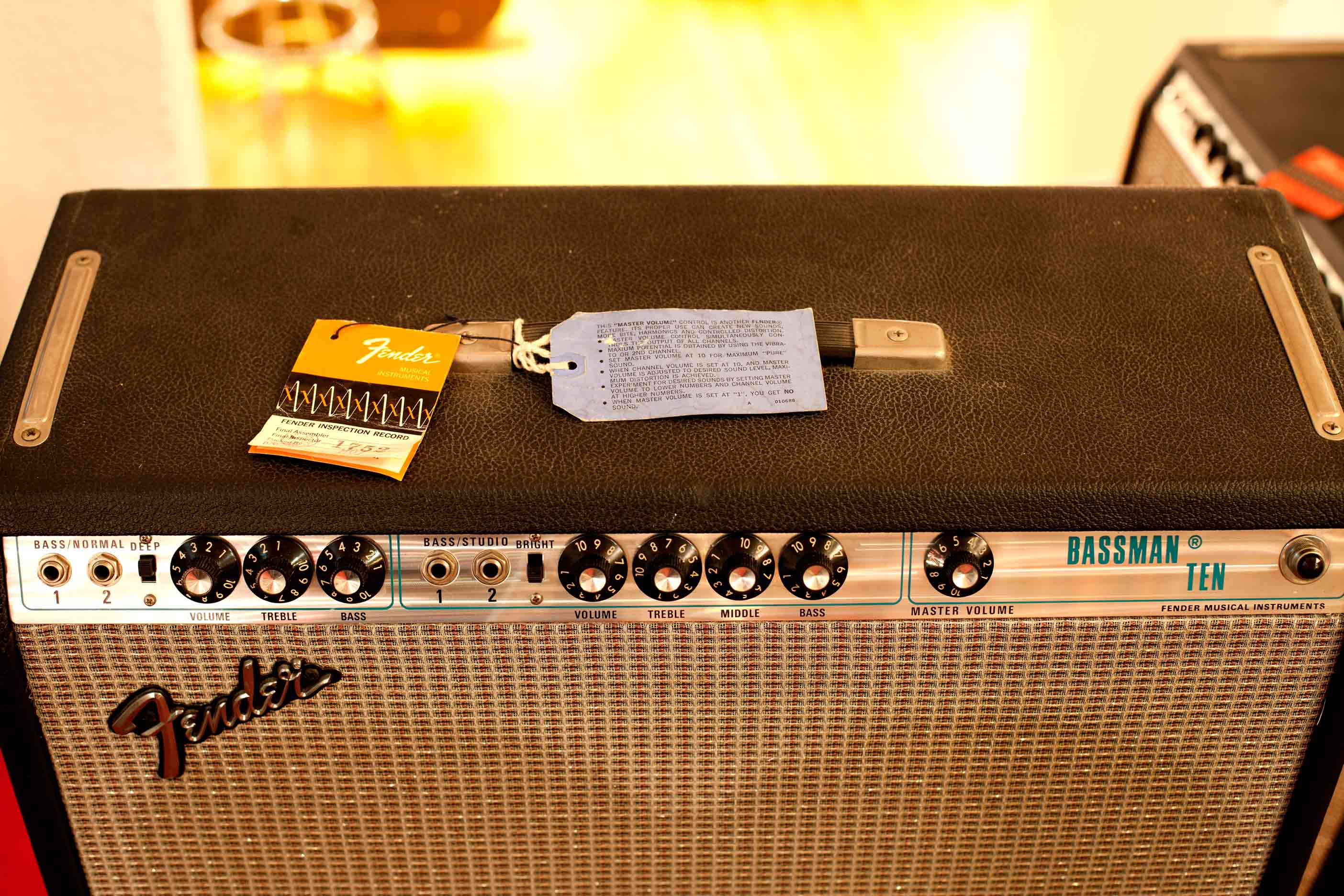 FenderBassmanTen3.jpeg