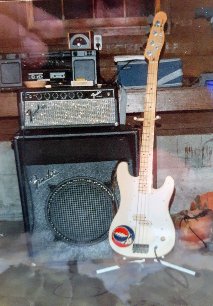 FenderBullet.png