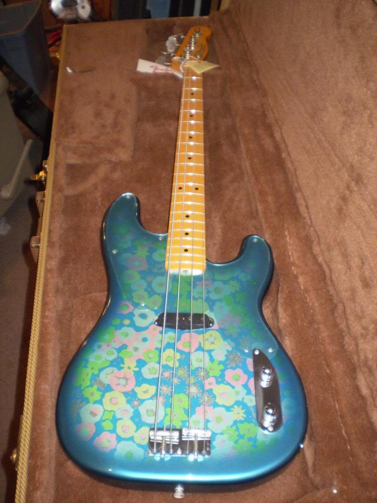 fenderflowers.jpg