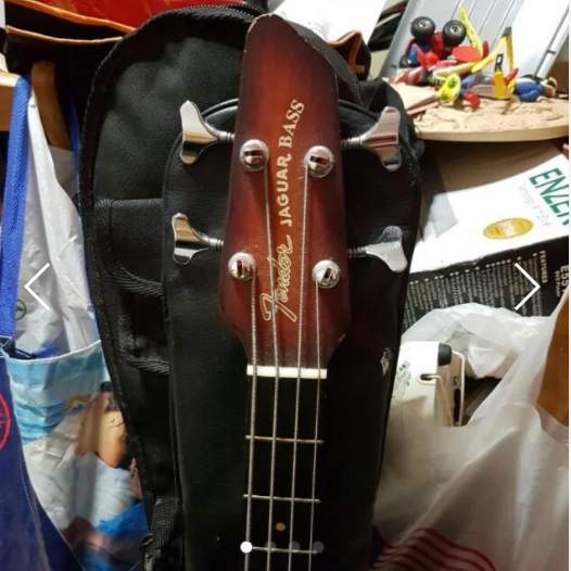 fenderj1.jpg