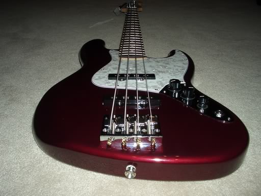FenderJazz011.jpg
