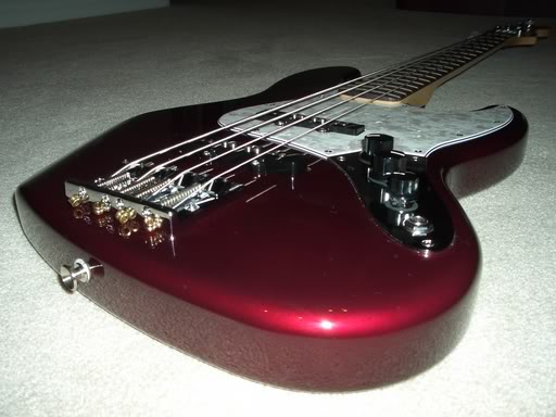 FenderJazz012.jpg