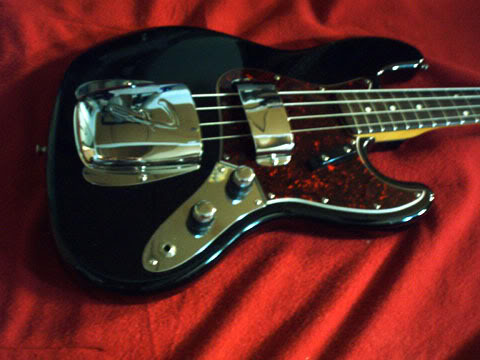 FenderJazz_23.jpg