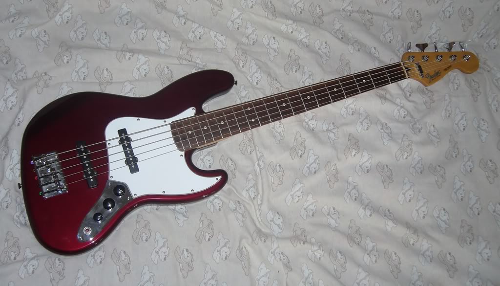 FenderJazzBass5string.jpg